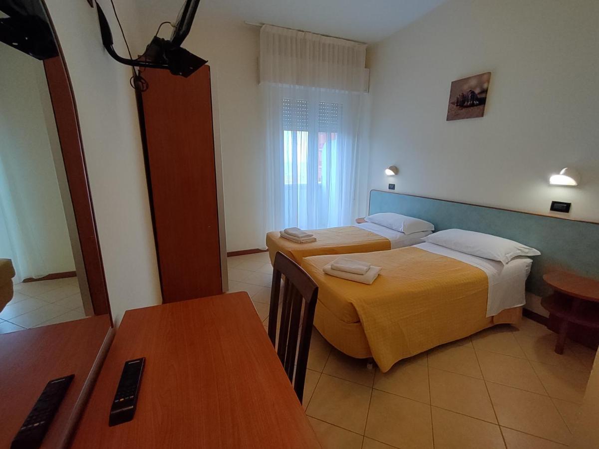 Hotel Brooklyn Rimini Exteriér fotografie